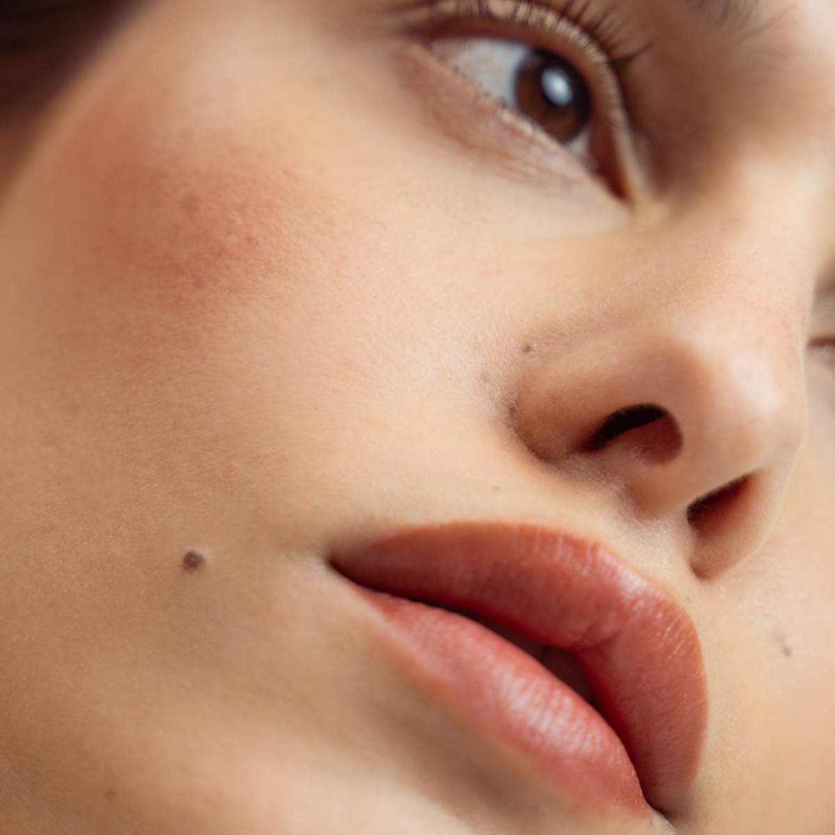 Web_Vierkant_0119_LO CARE_2021-002_Malu Hopman_Terra+Loa-40